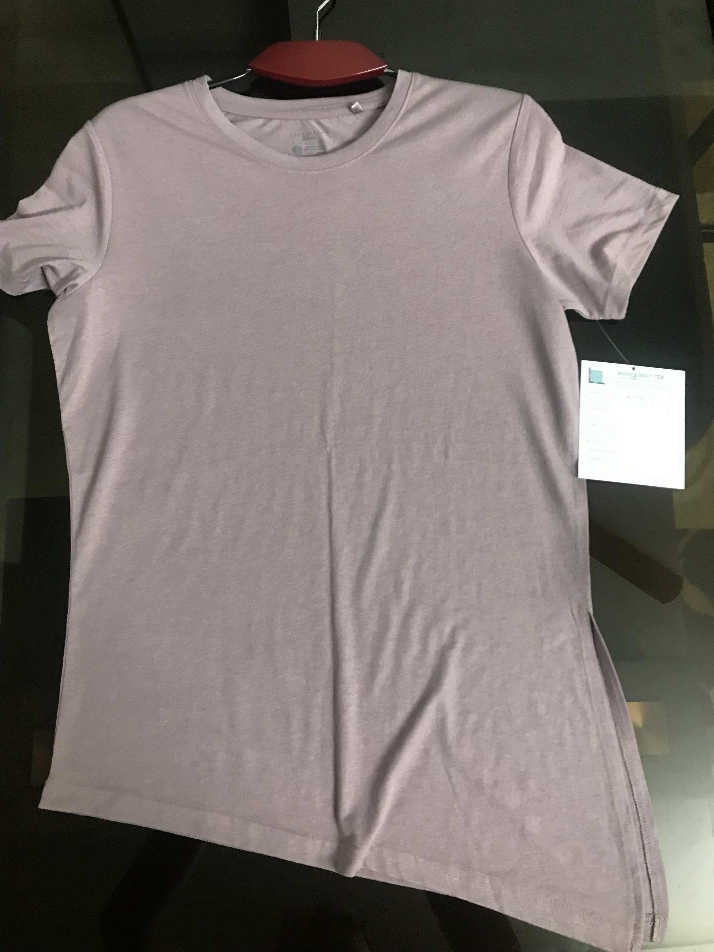Ladies' Tees (52)